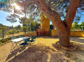 Paisible maison à l'ombre des pins, дом у озера в аренду в городе Fitou