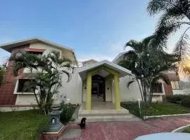 Boom Heritage - 4 BHK Farm Villa for Stay and Events