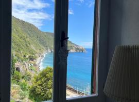 La Scuna Guest House, хотел в Корниглия