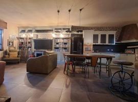 Casa Mike, hotell i Imola