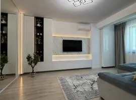 The Romantic Nest near Mall Moldova