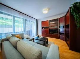 Flex SelfCheckIns 158 - Zagreb - 2 Bedrooms - Parking - Terrace