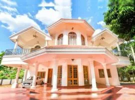 Palatial villa 7736!6!445 with 6 bedrooms