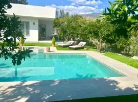 GATU Villa Luna Casa de campo con piscina privada