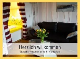 Fewos-Bremerhaven, Ferienwohnung "Geeste 2" - moderne Stadtwohnung in Bremerhaven mit Homeoffice, Küche & WLAN - alles fußläufig erreichbar