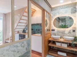 Le Grand Bastion, Luxury T2 - avec climatisation, hotel in Lescar