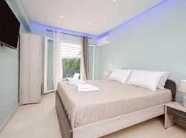 Corfu Blue Memories Apartment 2, hotel em Corfu Town