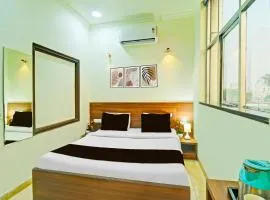 Collection O JLN Marg