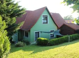 Geräumige Ferienwohnung Mit Terrasse, In Günstiger Zentraler Lage In Der Oberlausitz, Idealer Ausgangspunkt Für Vielerlei Ausflüge In Die Umgebung