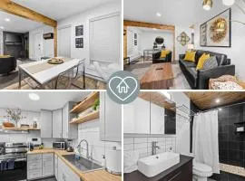 Relaxed 1BR Mountain Escape w Fireplace & Parking