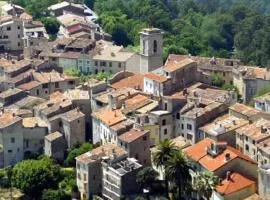 Appartement 5 personnes village provençal du haut var claviers