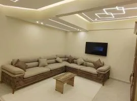 شقه مفروشه للايجار اليومى فى الشيخ زايد