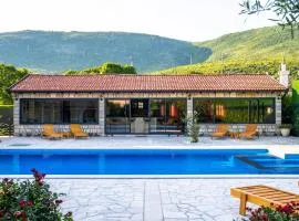 Villa Lapis