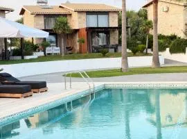 Villa fotini