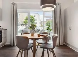 Cozy Scandinavian Studio with Direct Entry