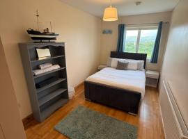 Private Room in Skellig Apartment, Hotel in Portmagee