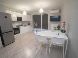 Apartament J3 z dużym balkonem