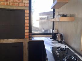 Luxury Villa in Windhoek with Private Pool, hotel in Khomas Region