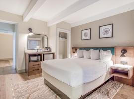 Beachfront Manor Hotel