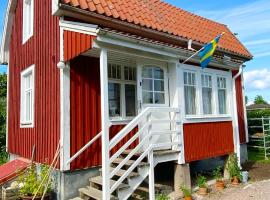 외레브로에 위치한 취사 가능한 숙소 Little red house located 400m from university in &Ouml;rebro