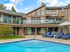 Sunset Manor