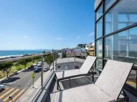 Stunning Panoramic Ocean Views Penthouse Hot Tub