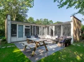 Bungalow Sint Maartenszee near Beach