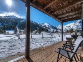 Serene Condo by Palisades Base and Golf Course