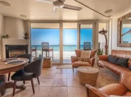 Oceanfront Condo on Sand, Walk to Carlsbad Village