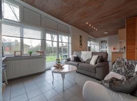 Spacious Duo by the Dunes, Hotel in Sint Maartenszee