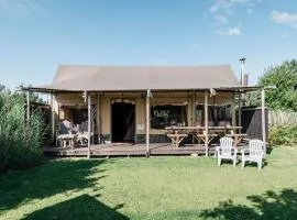 Charming Woodlodge Stay