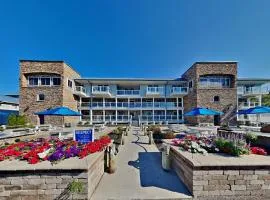 Put-in-Bay Waterfront Condo #211