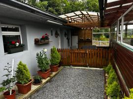 Stardust Getaway Tiny-Home E32AK40, chalupa v destinaci Piltown