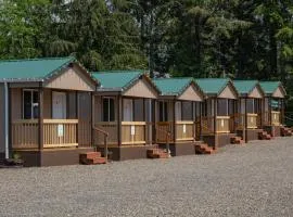 Far West Cabin-Tiny Homes Rental