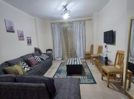 chalet in aqua view resort in kilo91, north coast, ξενοδοχείο σε Dawwār Abū Maḩrūs