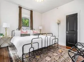 Art Deco Dream Chic 1BR in Midtown