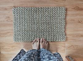 Mantra Yoga Homestay，位于丹戎的酒店