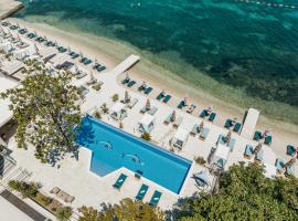 All'oro, hotel v destinaci Njivice