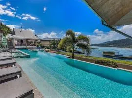 Boho Delux with sea views , Pool+Gym