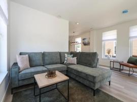 Holiday Home in Simonshaven near Lake Beach, cleaning included, hotel v destinaci Simonshaven