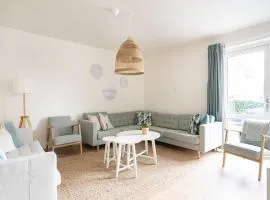 Apartment in Nes near Vlijen Recreation Area, cleaning included