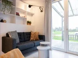 Chalet in Friesland near Alde Feanen Park, cleaning included