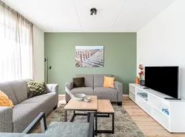 Holiday Home in Scherpenisse near Nature Reserve, cleaning included