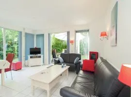 Holiday Home in Oudemirdum by Frisian Lakes, cleaning included