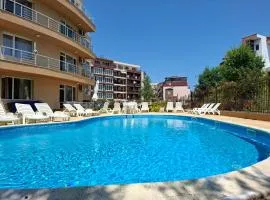 Sineva Apartments