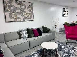 Immaculate Luxury 3KINGs Bed, 2 Bath