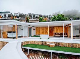 Monsaan ม่อนซาน, hotel v destinaci Mon Jam