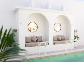 Antana Hotel