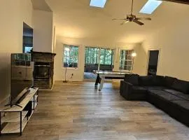 New Lake house with dock and boat option
