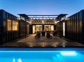 RIVIERA Kujukuri Private 3 Bedroom Villa with Pool Sauna and Tennis Court